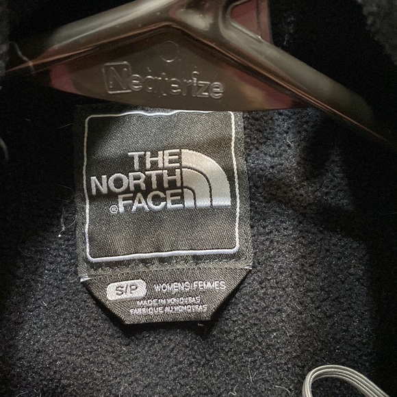 North face jacket - Picture 2 of 2